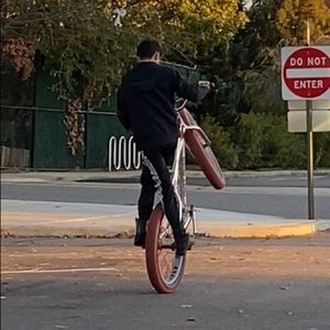 Meet your Posher, James